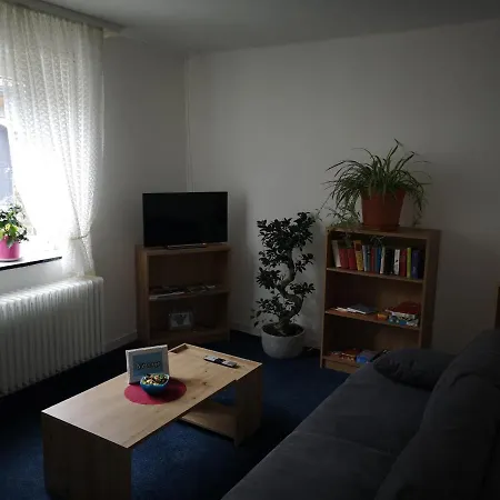 Apartment Living Chill *